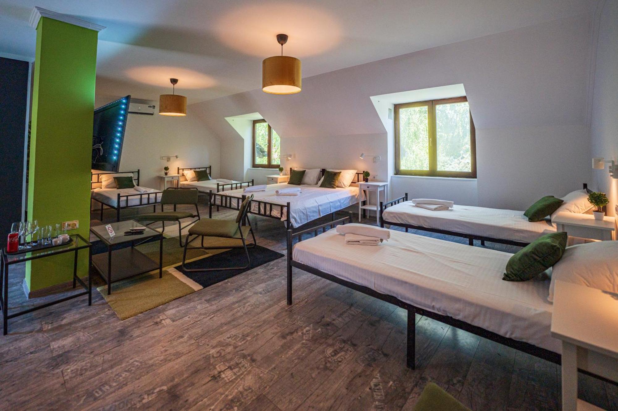 نوفي ساد Cozy Nook B&B - Free Private Parking المظهر الخارجي الصورة